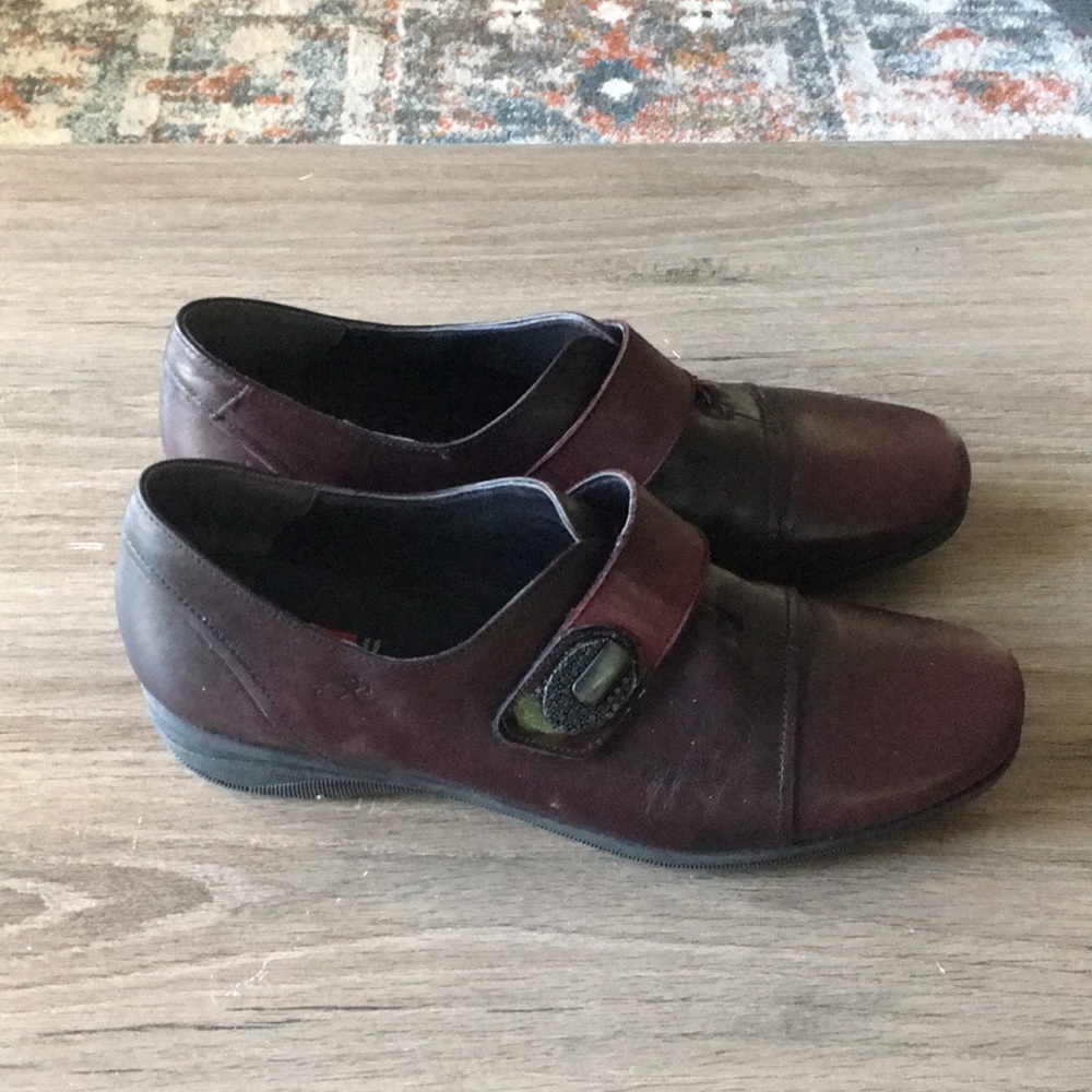Femme Fuchs women’s slip on - Picture 2 of 10